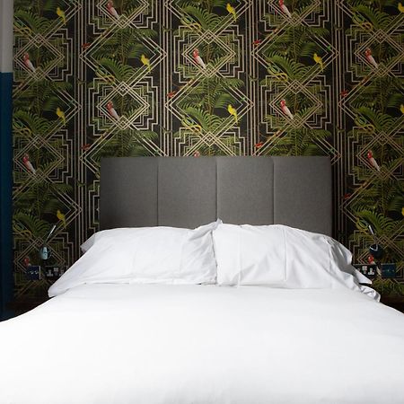 The Crown Rooms London Exteriör bild