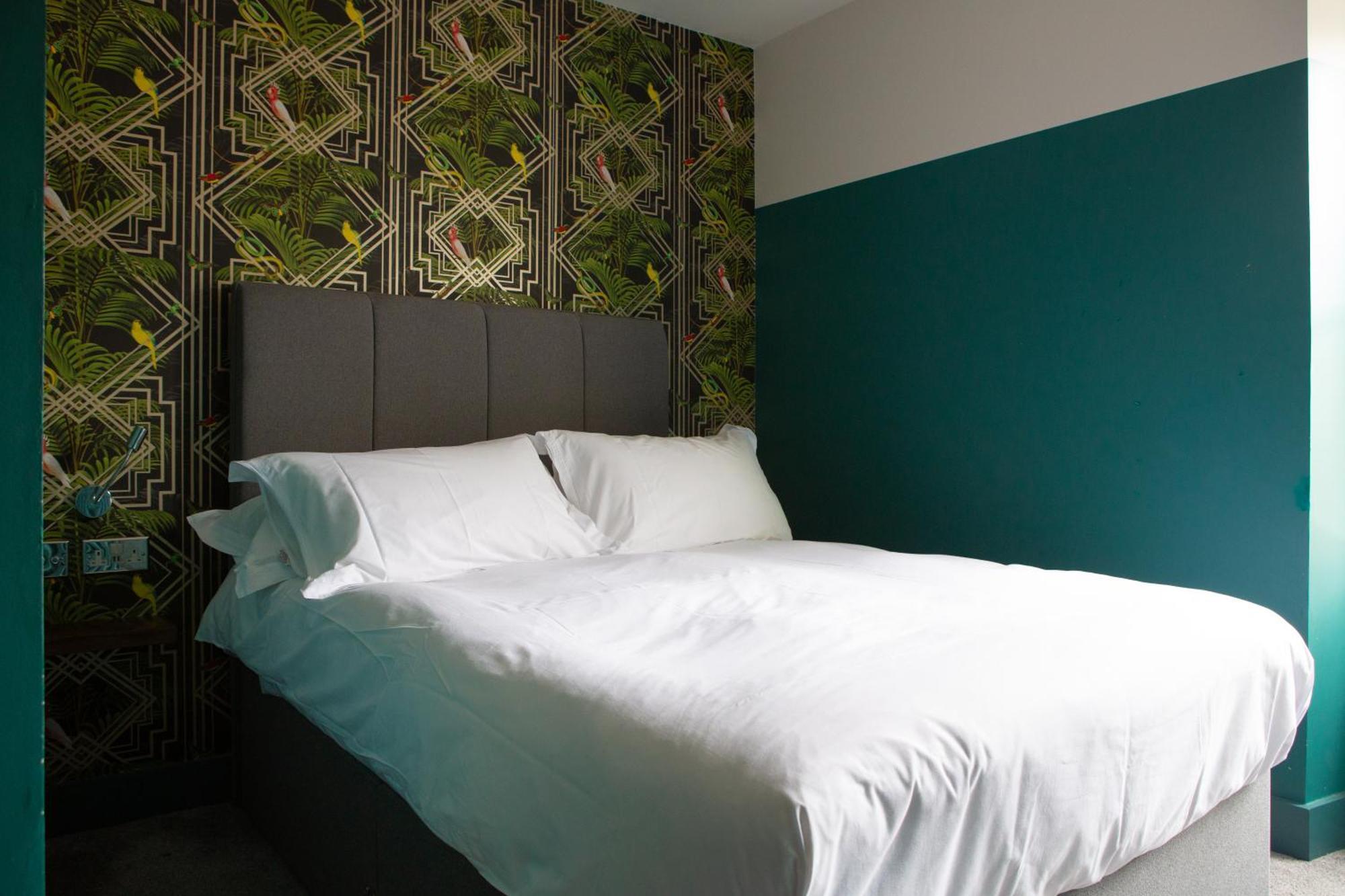 The Crown Rooms London Exteriör bild